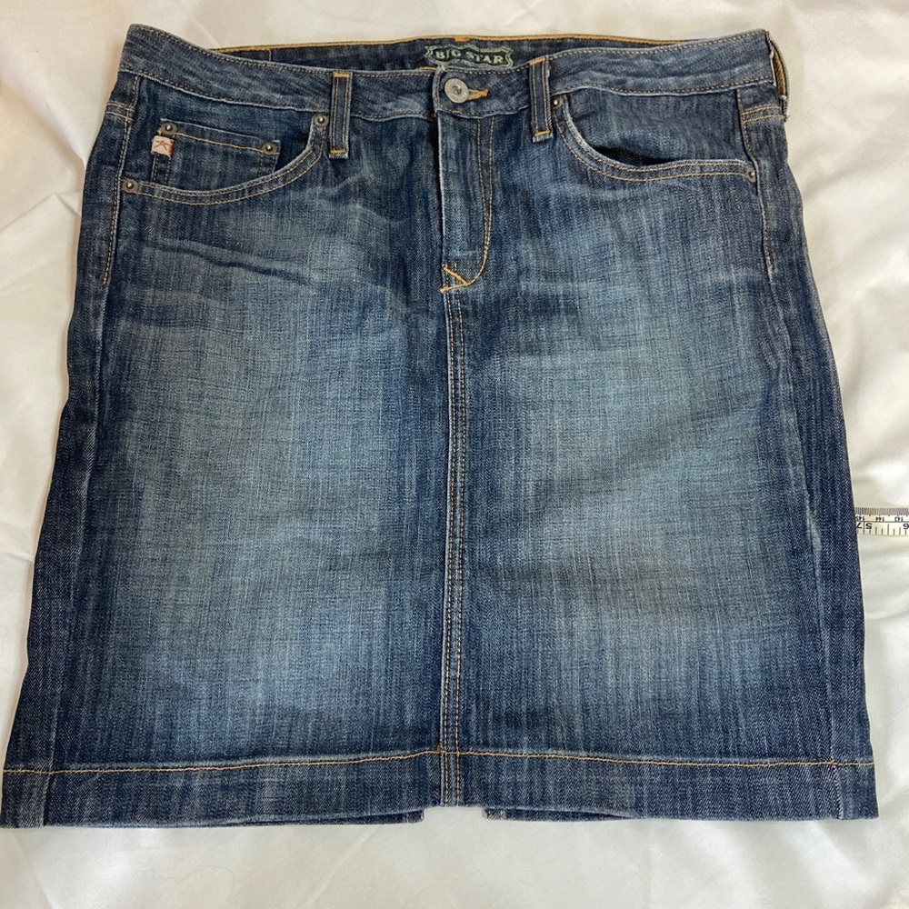Big Star Vintage Denim jean skirt size 30